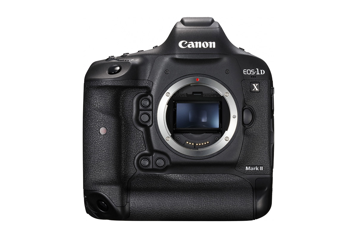 使用 Canon 全新開發的20.2MP 全片幅 CMOS 影像感應器，配合雙 Digic 6+ 影像處理器，最多可擴展至使用 ISO 409,600 ，亦支援雙像素CMOS對焦技術。