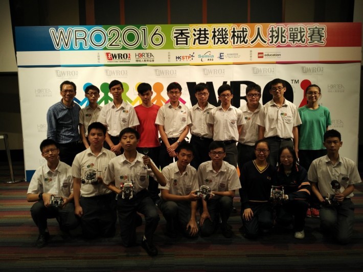 靚中機械人隊於於香港機械人挑戰賽獲得佳績。