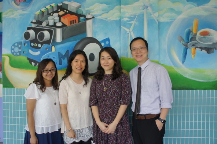 （右起）蕭惠芳、文雁菁、鄭燕妮和趙嘉俊老師，是BYOD 2.0課程設計的核 心老師