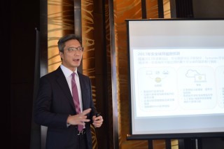 Symantec 香港及澳門地區總經理陳允賢指，未來一年或數年，物聯網及雲端架構會衍生出不同的網絡安全威脅。