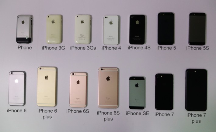 十年 iPhone 列陣（就差 iPhone 5C 不在啦⋯）