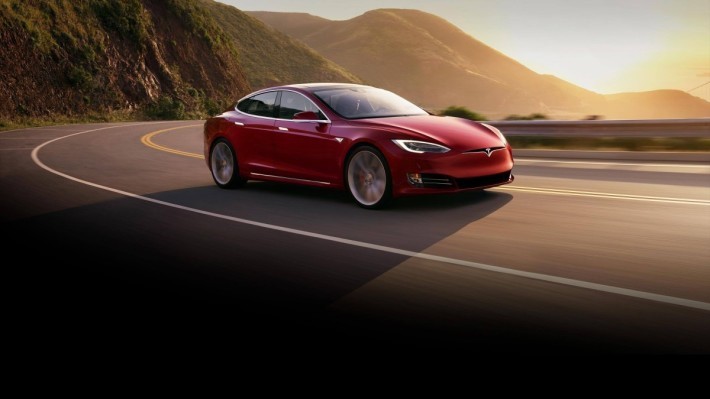  Tesla 電動車的成功，不單是以速度取勝。
