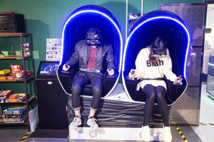 4D VR Chair，讓用家可以不同方式去感受不一樣的 VR 體驗。 