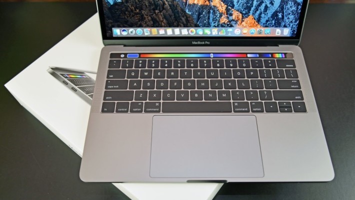 配備 Touch Bar 的 MacBook Pro 已經成為蘋果的主打。