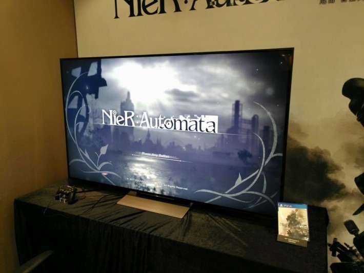 傳媒預覽會以 4K 電視作示範《NieR:Automata》。