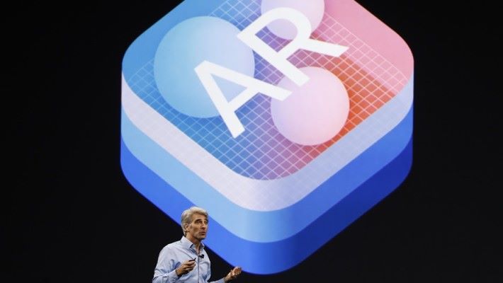 Apple 將會大力發展 AR 技術和應用。
