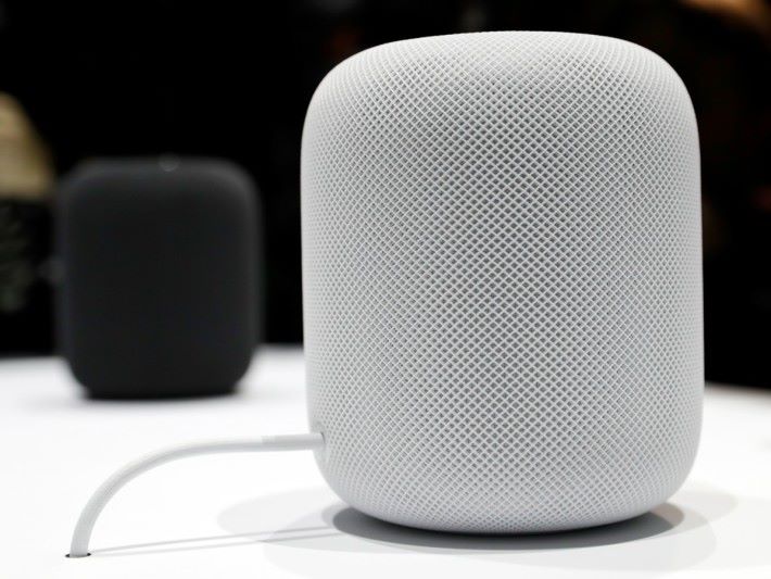 Apple 最新家居智能音樂裝置 HomePod