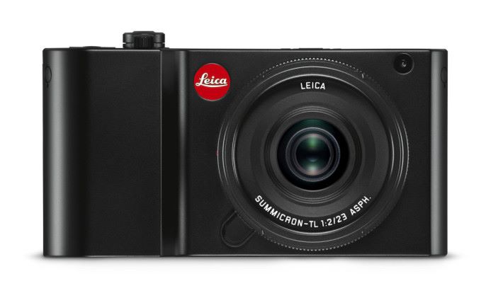 全黑的 Leica TL2 加上小紅圈，格外突出。