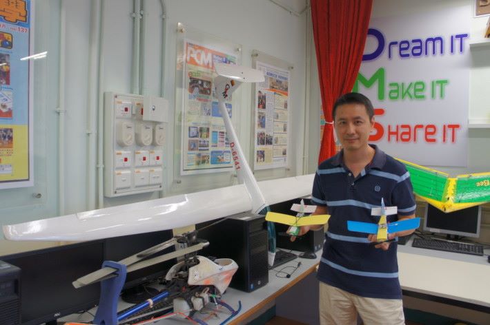 仁濟醫院靚次伯中學劉偉成老師表示該校初中 STEM 課程已完成，圖中正是其中之一的飛行方案。