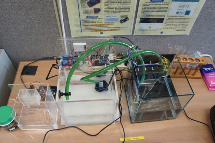香港學界有學校利用 Arduino UNO 製作水箱監測。