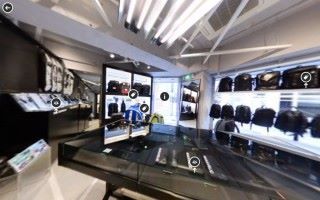 Makavelic 將東京原宿總店複製到網上，在電子商務平台同樣有店內的設計和品牌價值。