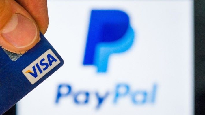 Paypal 雖然普及，但高昂的手續費用，以及欠缺彈性的服務就令人詬病。