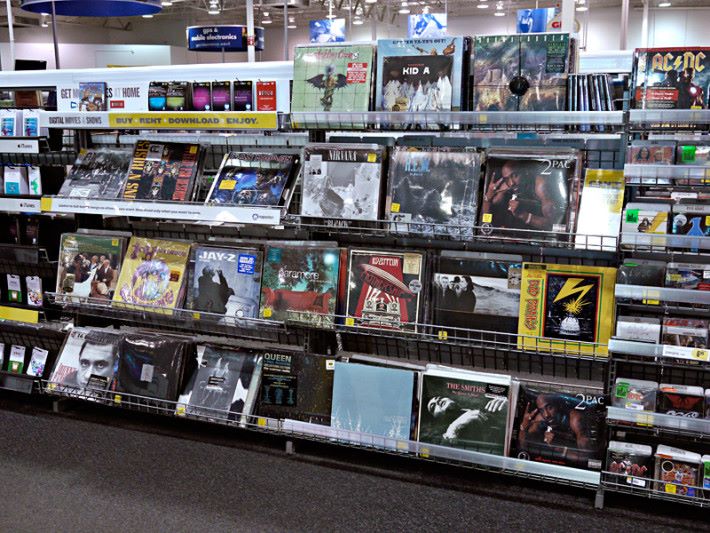 有過百年歷史的黑膠唱片，銷量正逐步上升...
