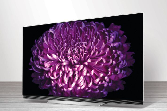 LG OLED TV E7 支援 Dolby VisionTM 、 HDR 10、HLG 及由此而生的 Active HDR，將 4K HDR 影像提升到更高層次。