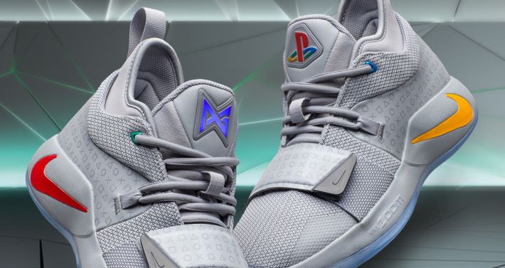 Playstation 版本的 Nike PG 2.5