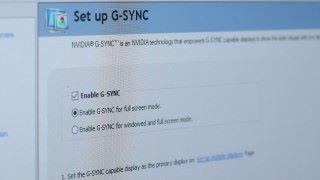 支援 G-Sync 技術的屏幕，可以解決高刷新率時畫面撕裂、幀數不穩定以及延遲的問題。
