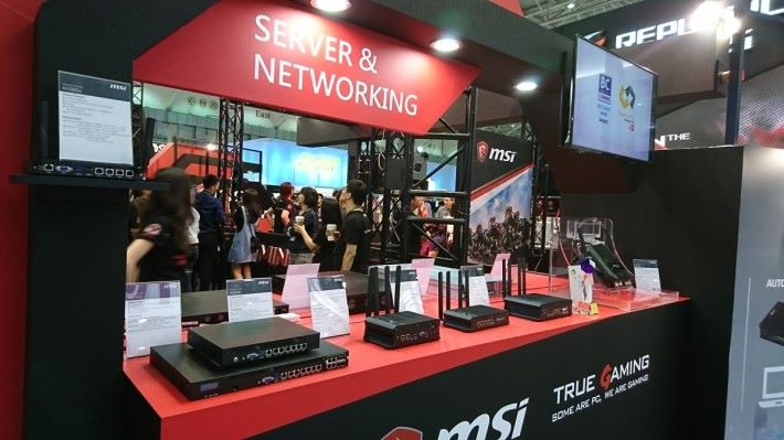 MSI 的網絡產品皆是商用或工業用。（筆者攝於 2017 年台北 Computex。）