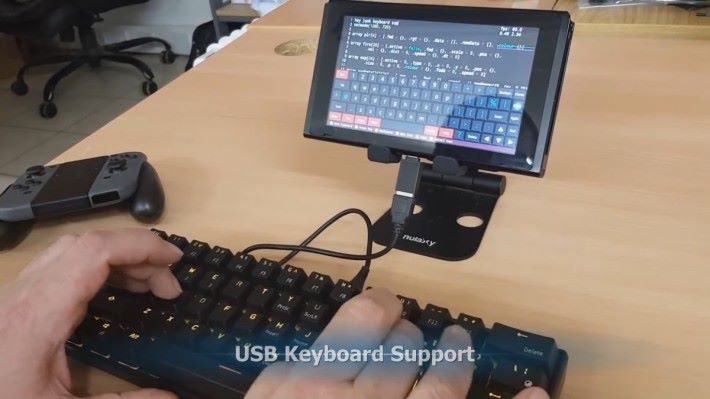支援 USB 鍵盤編程