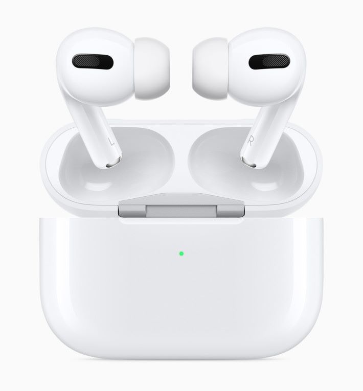 Apple_AirPods-Pro_New-Design-case-and-airpods-pro_102819