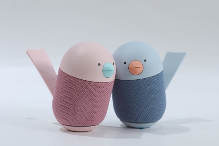 Libratone Bird 藍牙喇叭，玩 cutie 可愛小鳥造型，可磁吸方便擺放不同位置。