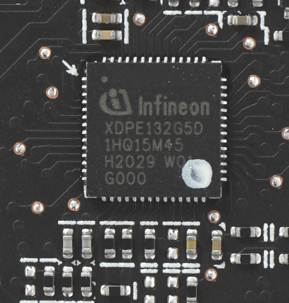 GPU供電採用名廠Infineon XDPE132G5D晶片。
